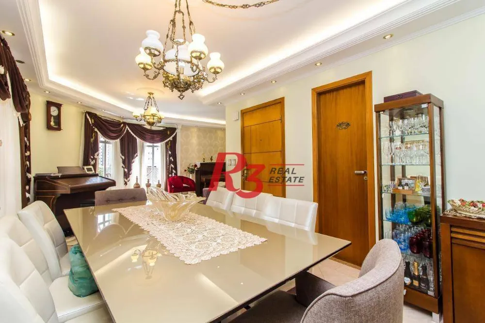 Apartamento, 3 quartos, 161 m² - Foto 1
