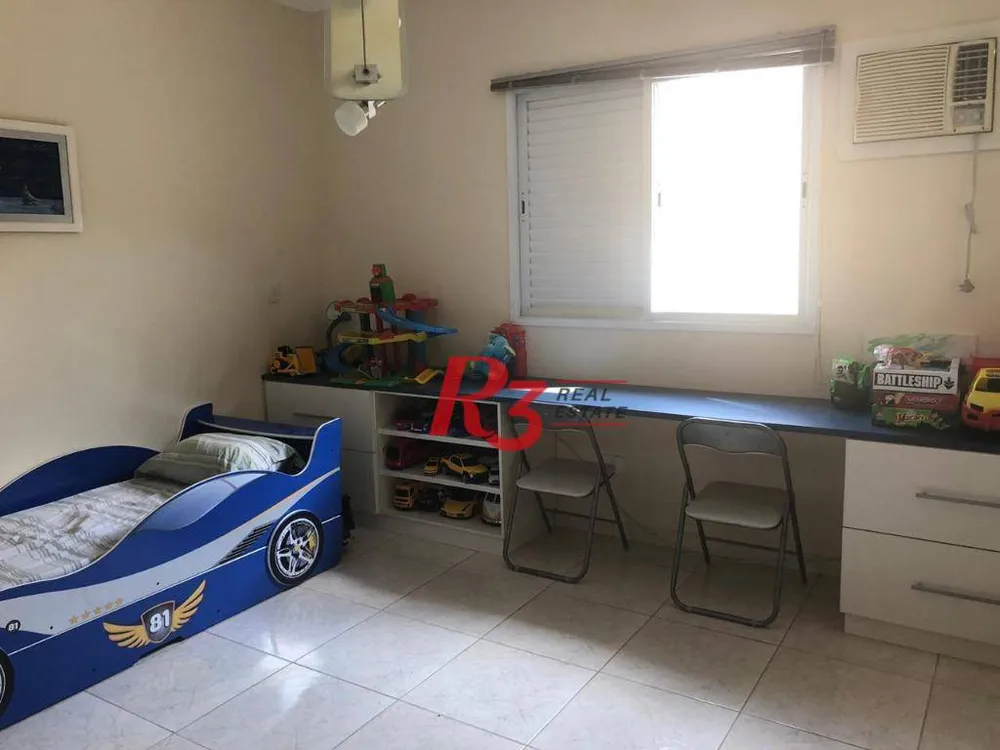 Casa, 3 quartos, 210 m² - Foto 4