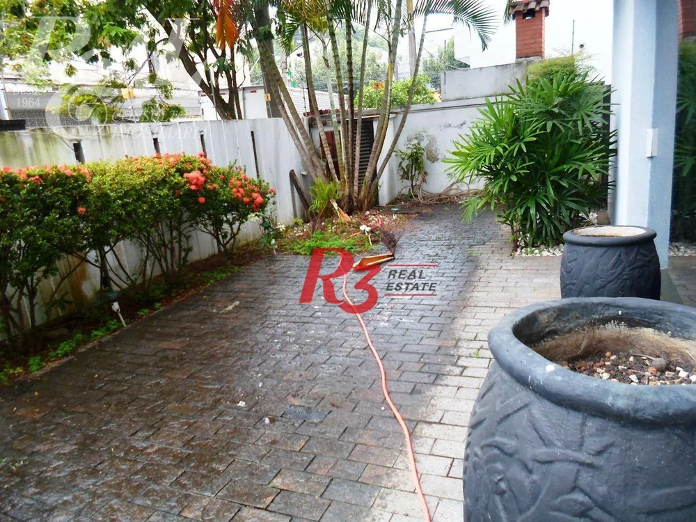 Sobrado, 4 quartos, 330 m² - Foto 1