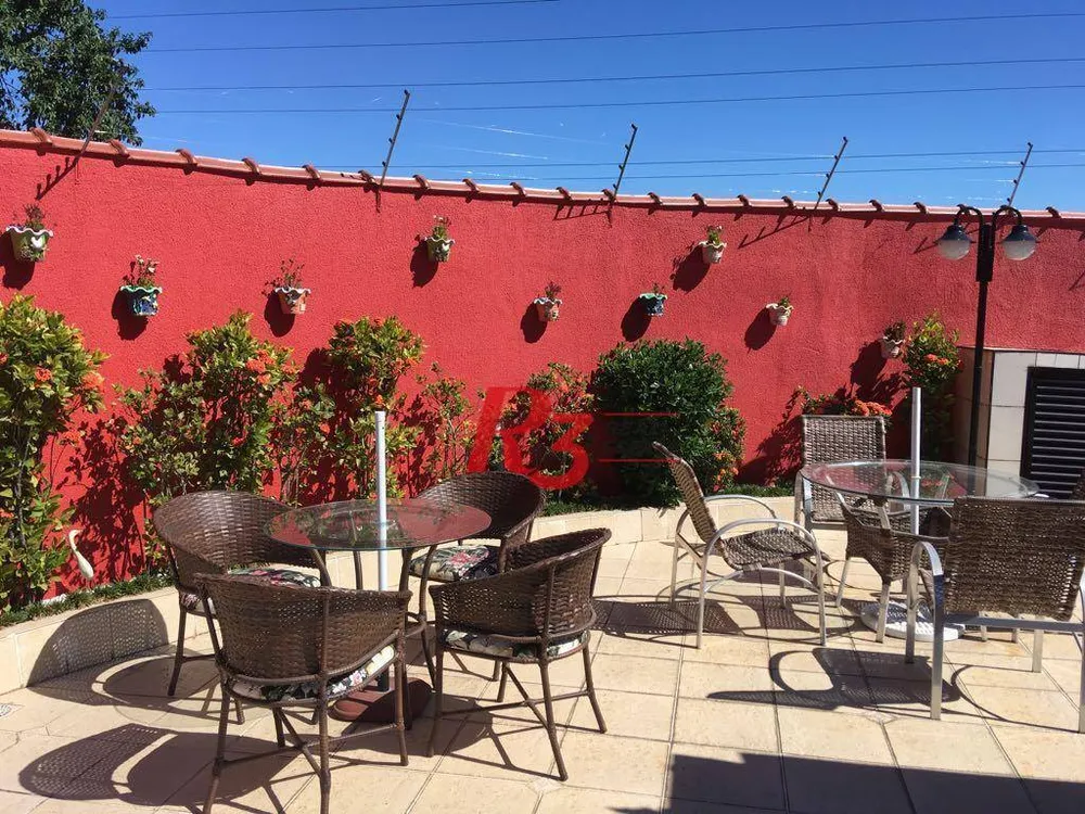 Casa, 3 quartos, 220 m² - Foto 1