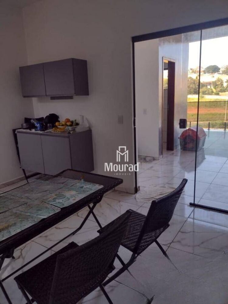 Casa, 2 quartos, 97 m² - Foto 2