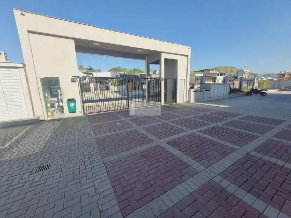 Apartamento à venda com 2 quartos, 47m² - Foto 1