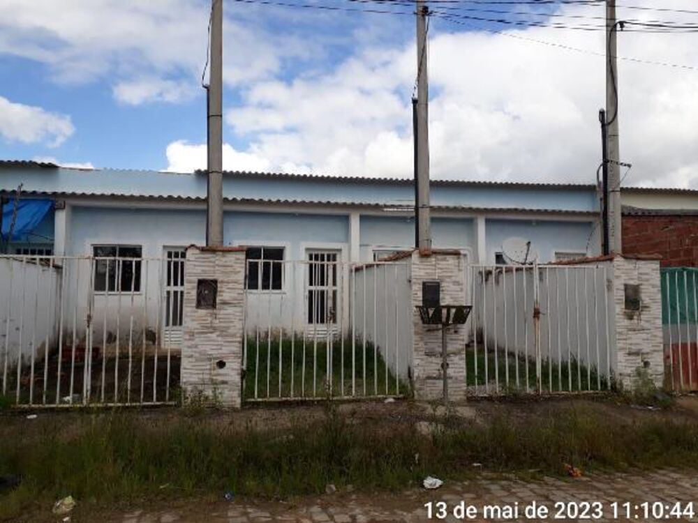Casa à venda com 1 quarto, 50m² - Foto 1