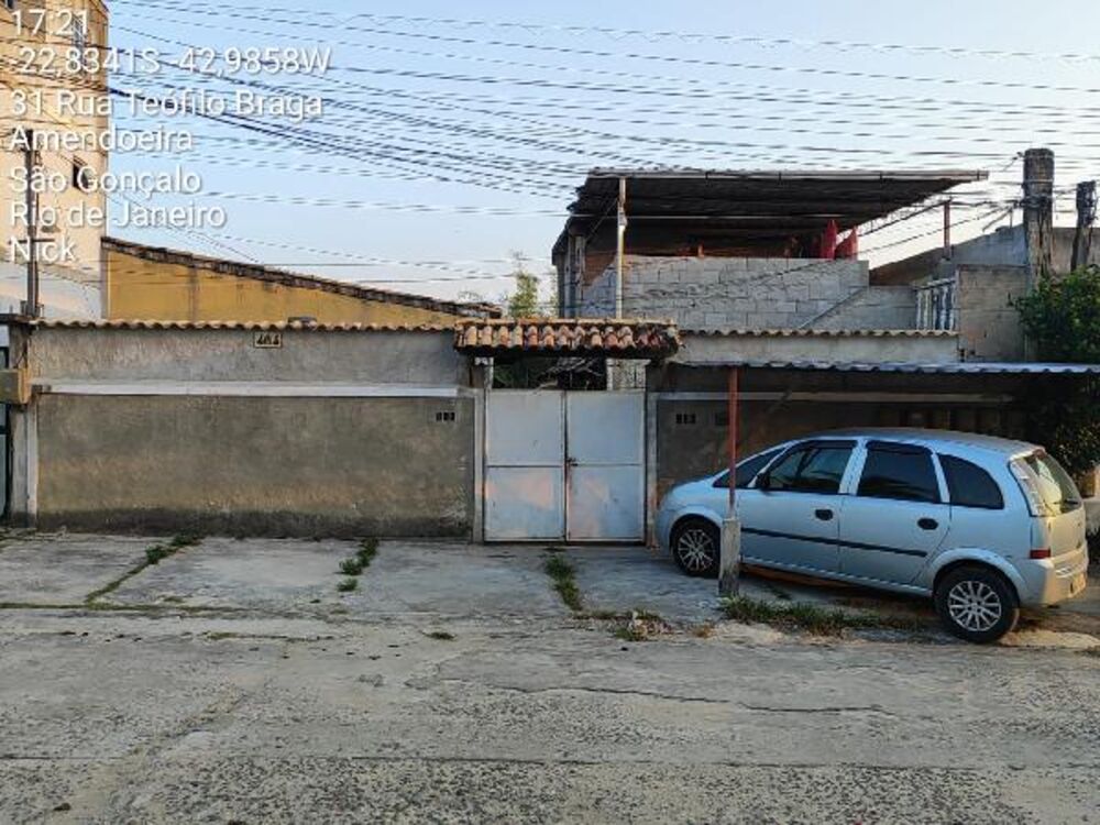 Prédio Inteiro à venda com 2 quartos, 48m² - Foto 1