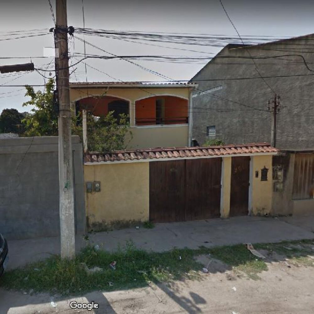 Casa à venda com 3 quartos, 180m² - Foto 1