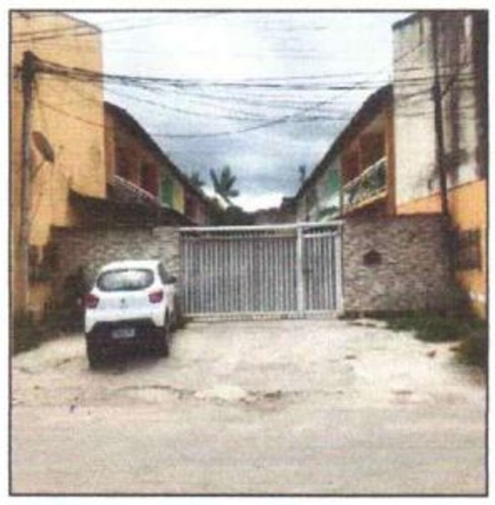 Casa à venda com 2 quartos, 76m² - Foto 1