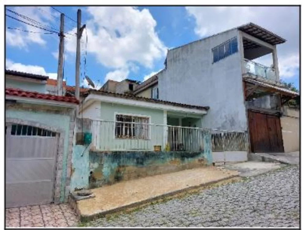 Casa à venda com 3 quartos, 150m² - Foto 2