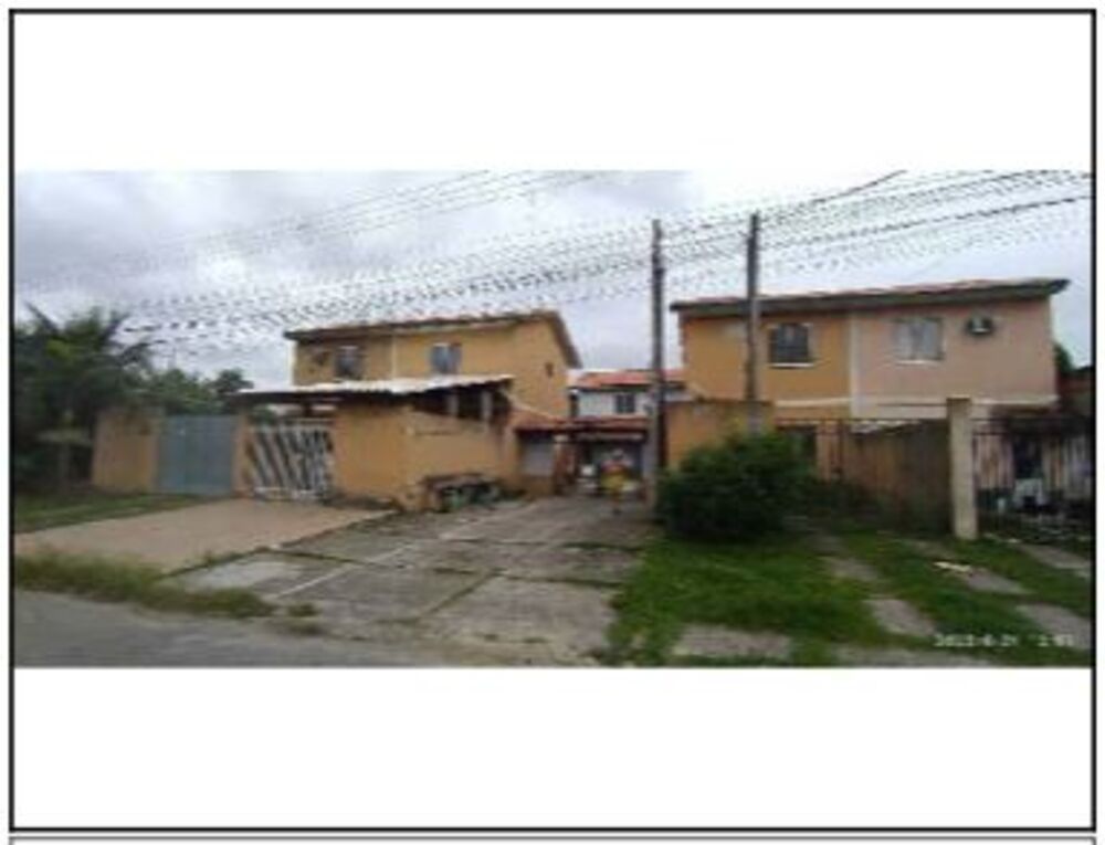 Casa à venda com 2 quartos, 63m² - Foto 1