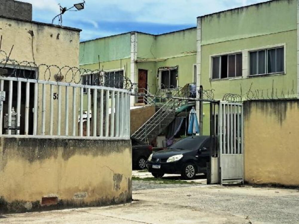 Apartamento à venda com 2 quartos, 67m² - Foto 1