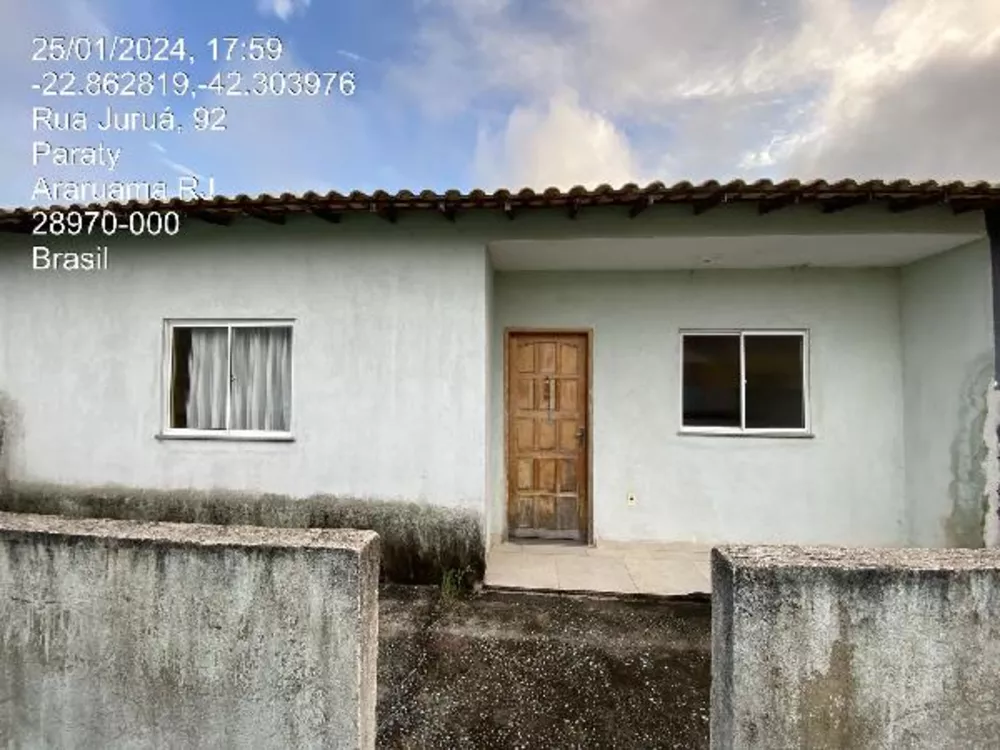 Casa à venda com 2 quartos, 900m² - Foto 1