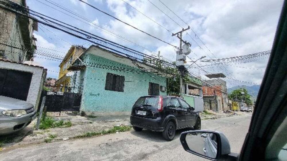 Casa à venda com 1 quarto, 400m² - Foto 1
