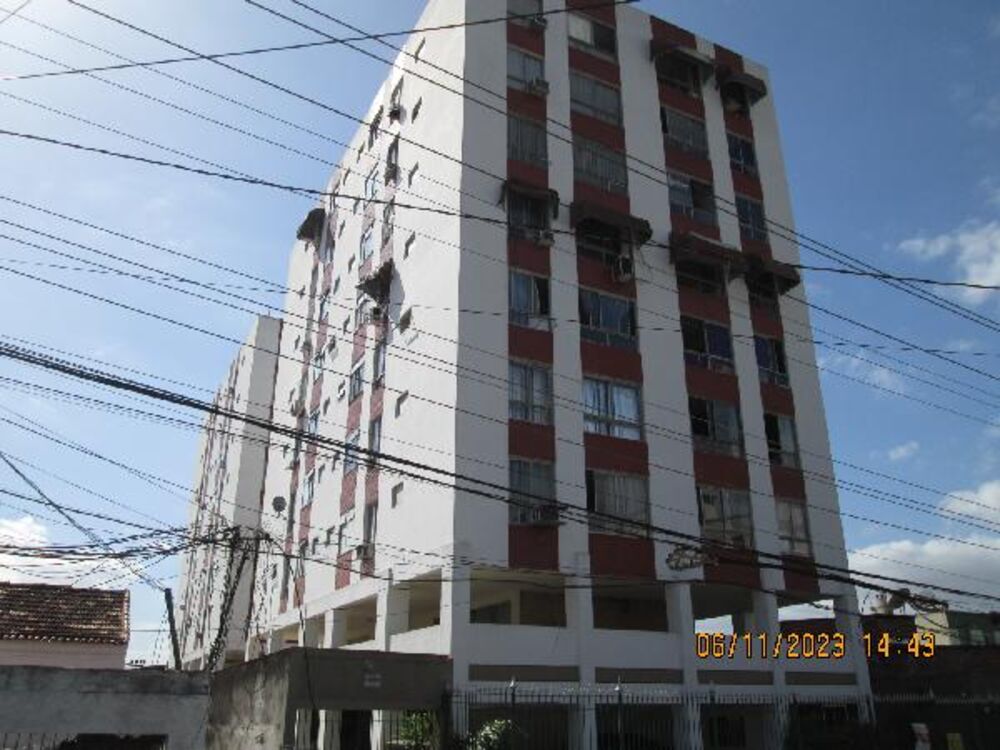 Apartamento à venda com 2 quartos, 69m² - Foto 1
