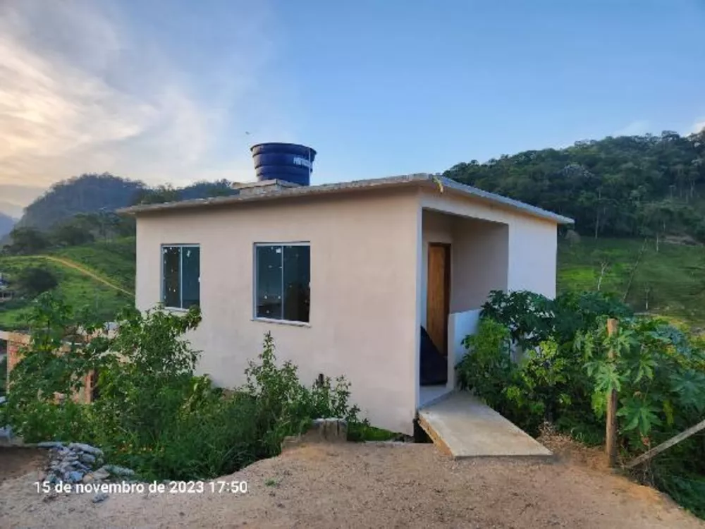 Casa, 2 quartos, 194 m² - Foto 1