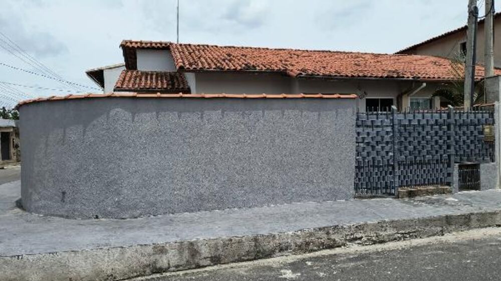 Casa à venda com 2 quartos, 144m² - Foto 1