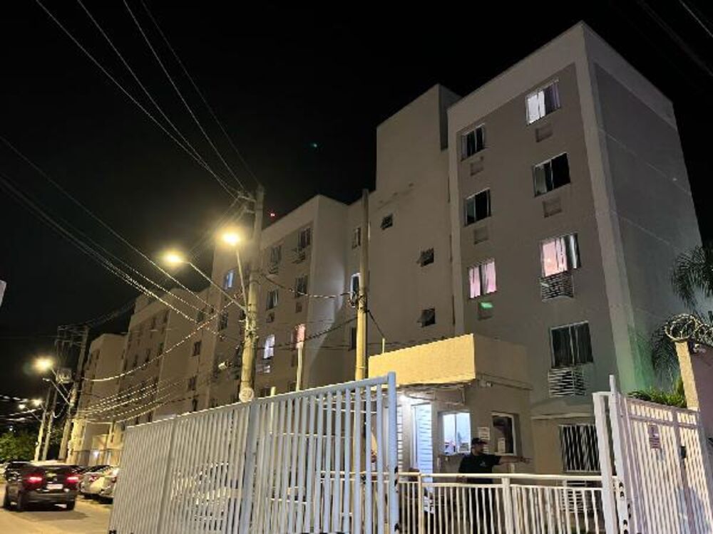 Apartamento à venda com 2 quartos, 56m² - Foto 1