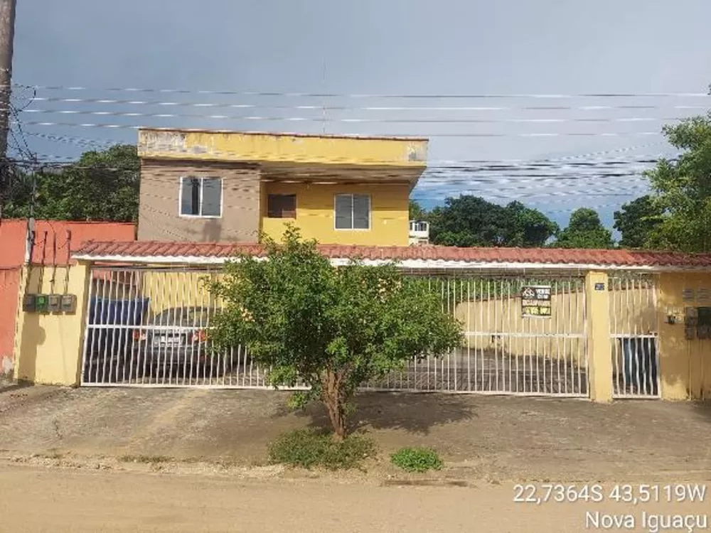 Casa à venda com 2 quartos, 59m² - Foto 1