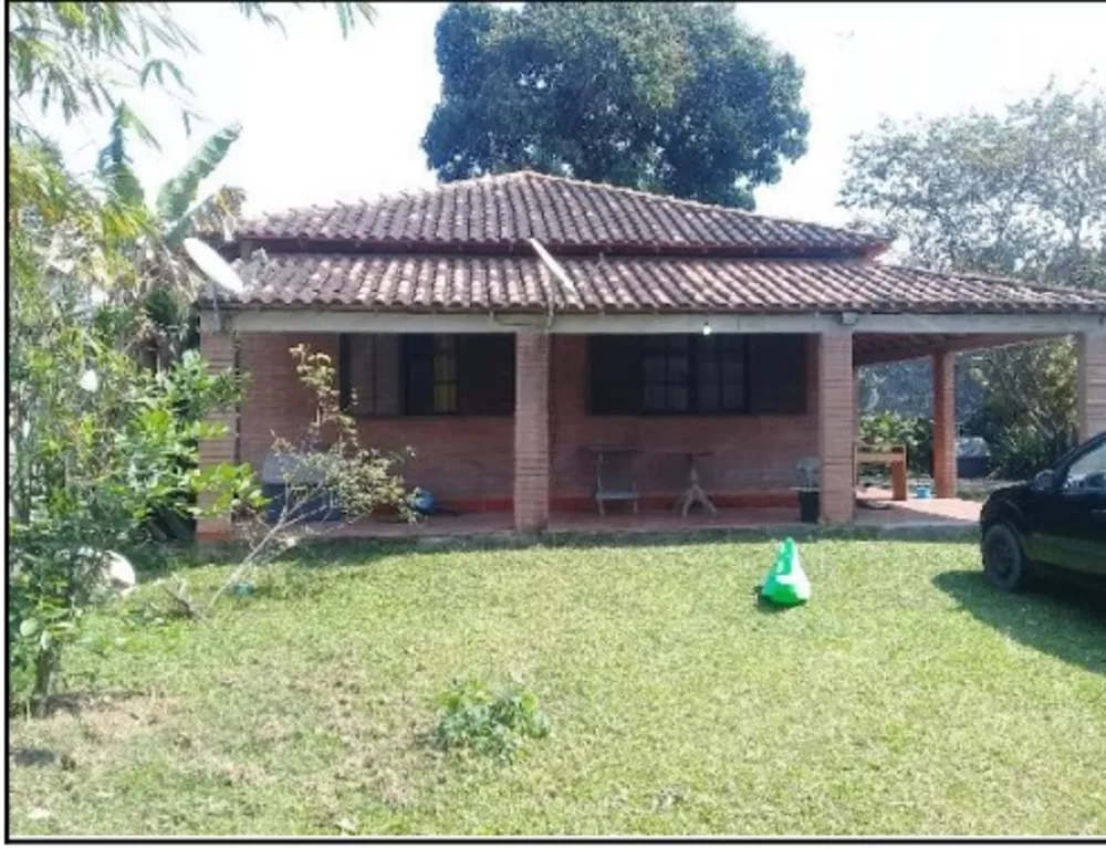 Casa à venda com 2 quartos, 360m² - Foto 2