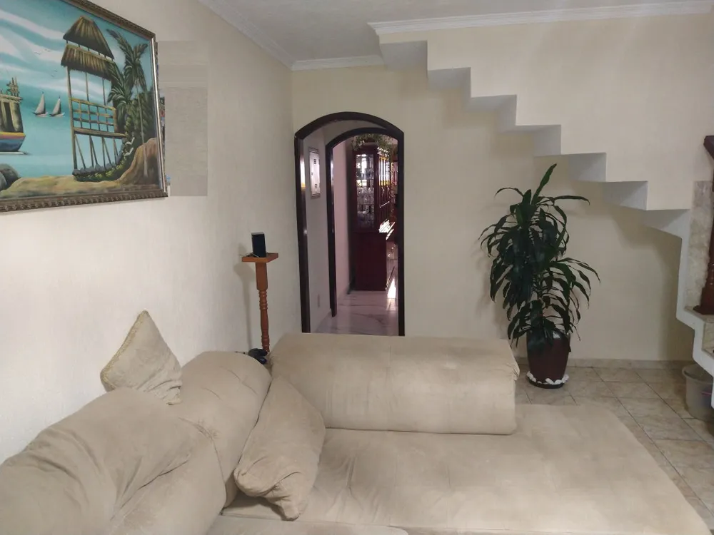 Casa, 3 quartos, 180 m² - Foto 1