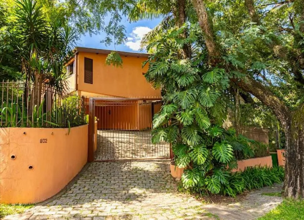 Casa, 3 quartos, 250 m² - Foto 1