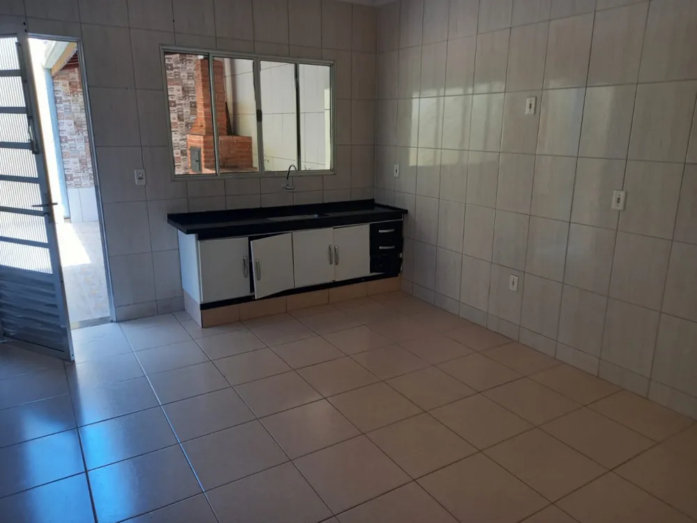 Casa, 2 quartos, 75 m² - Foto 1
