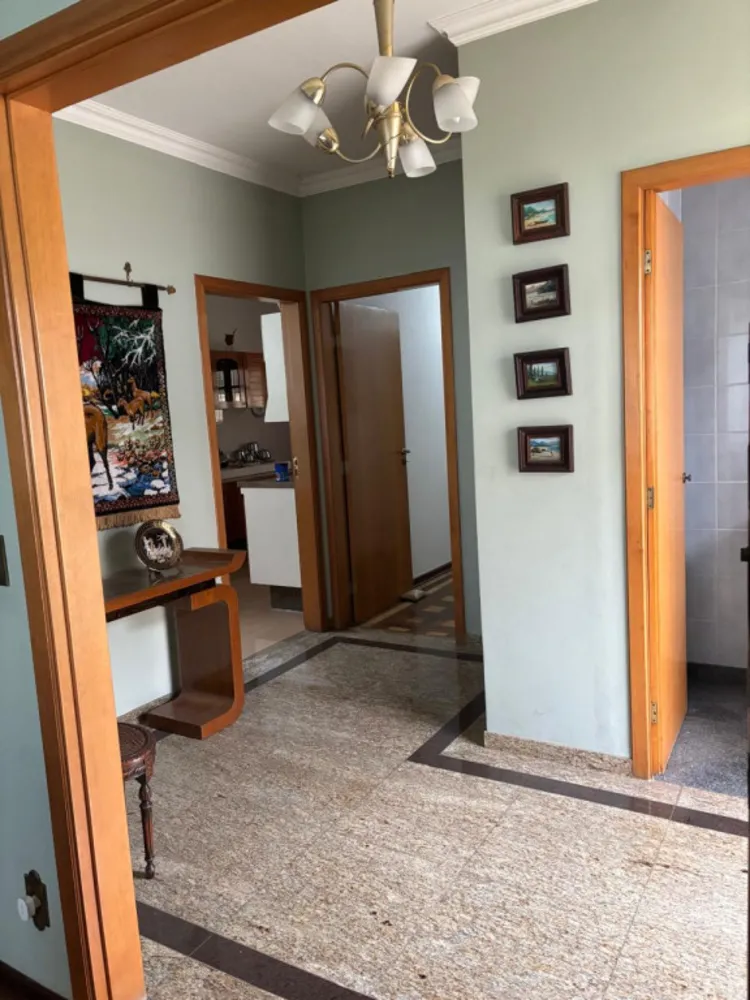 Casa, 3 quartos, 220 m² - Foto 3