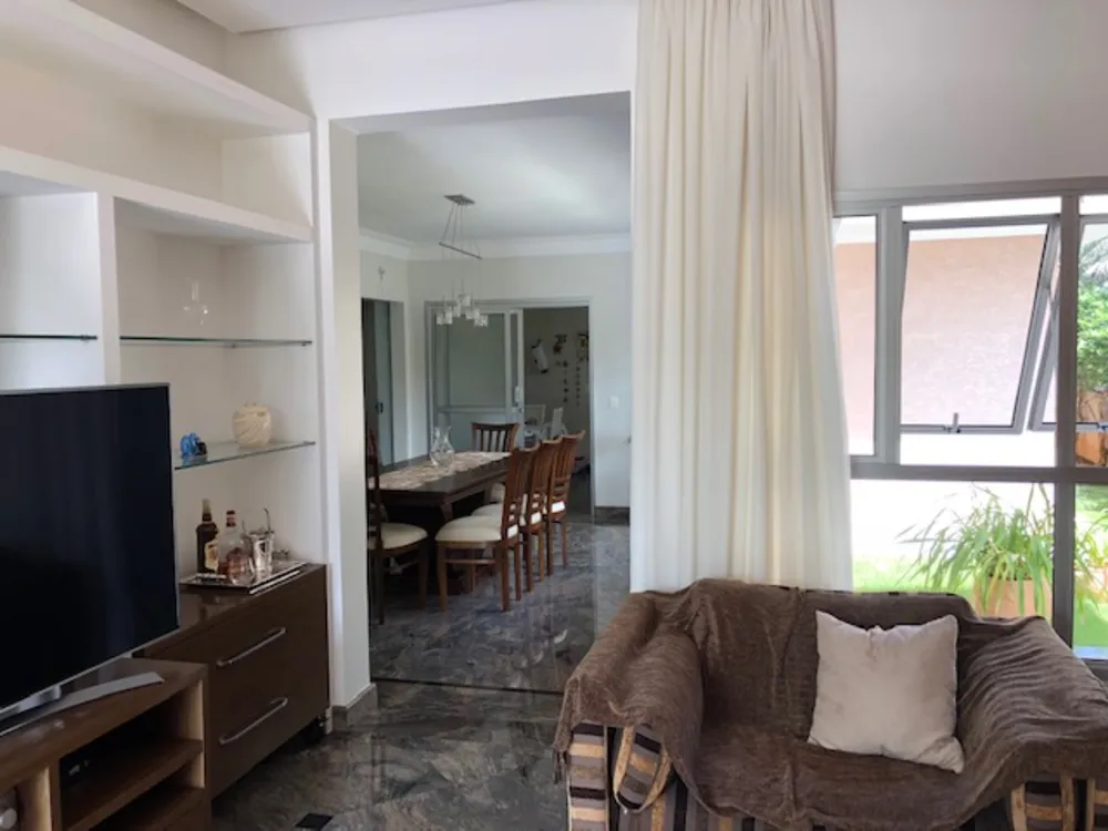 Casa, 4 quartos, 239 m² - Foto 3