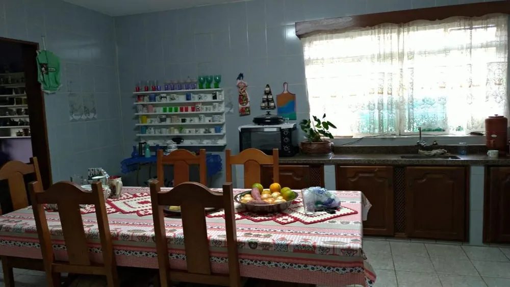 Casa, 6 quartos, 350 m² - Foto 2