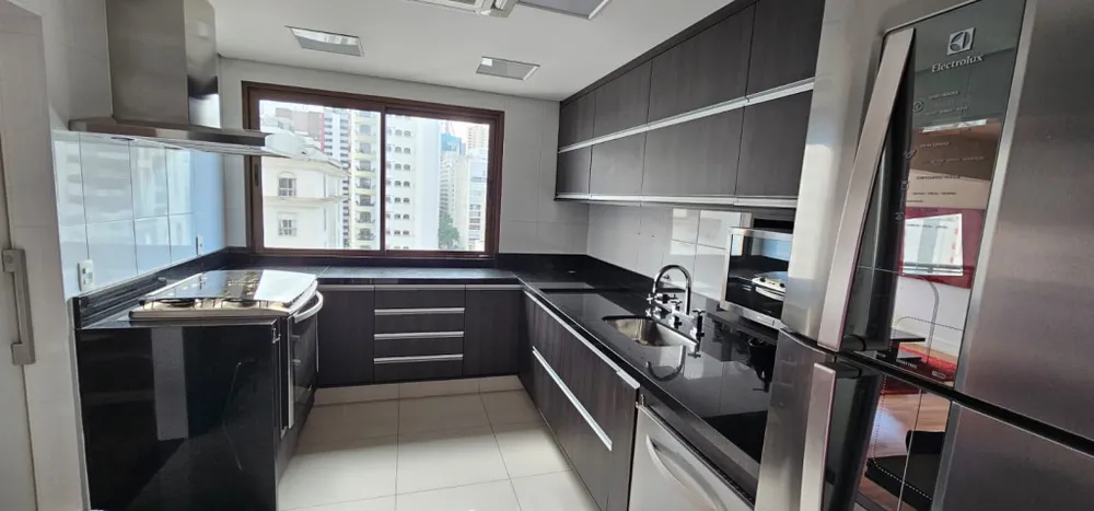 Apartamento, 4 quartos, 270 m² - Foto 1