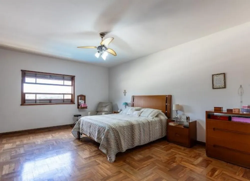 Casa, 4 quartos, 363 m² - Foto 1