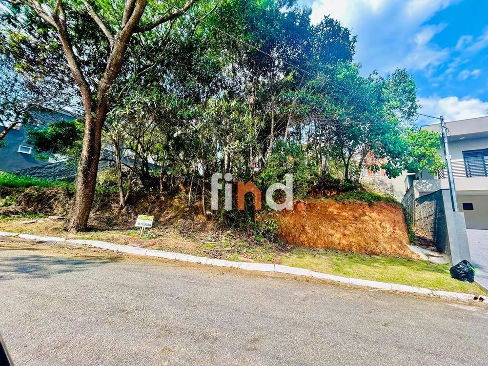 Loteamento e Condomínio, 657 m² - Foto 1