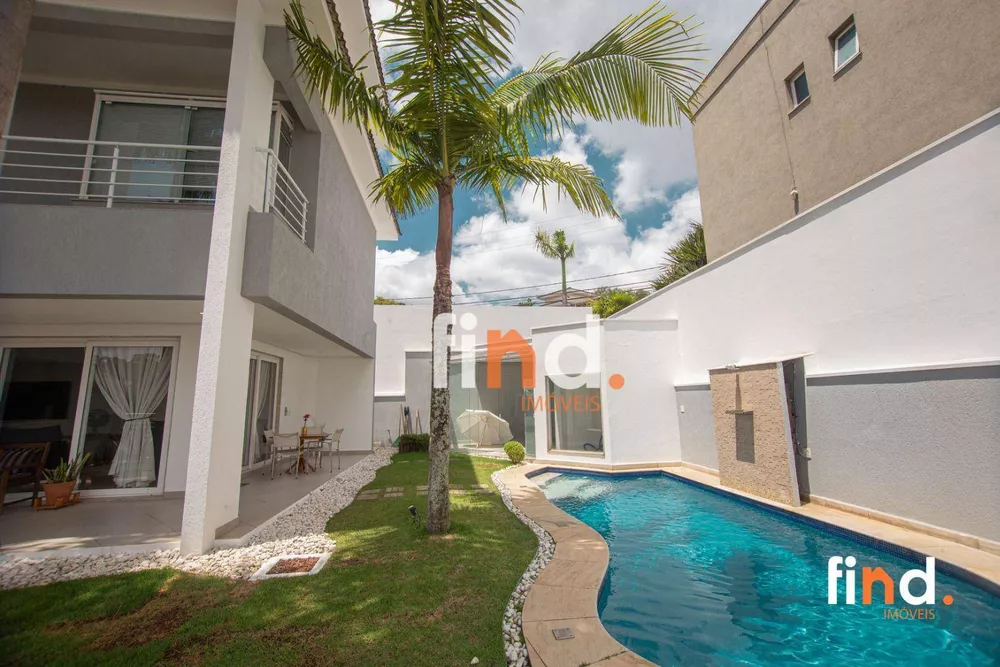 Casa de Condomínio, 4 quartos - Foto 1