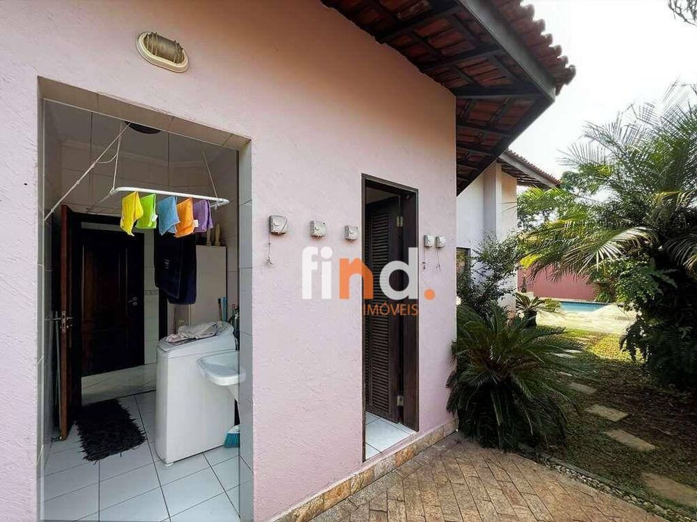 Casa de Condomínio à venda com 3 quartos, 360m² - Foto 12