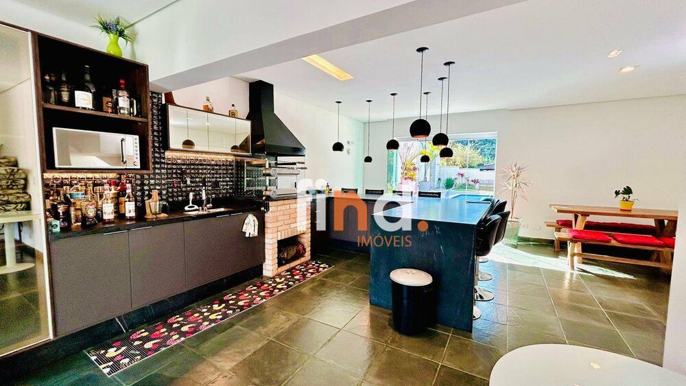 Casa de Condomínio à venda com 6 quartos, 360m² - Foto 6