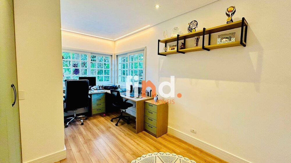 Casa de Condomínio à venda com 6 quartos, 360m² - Foto 4