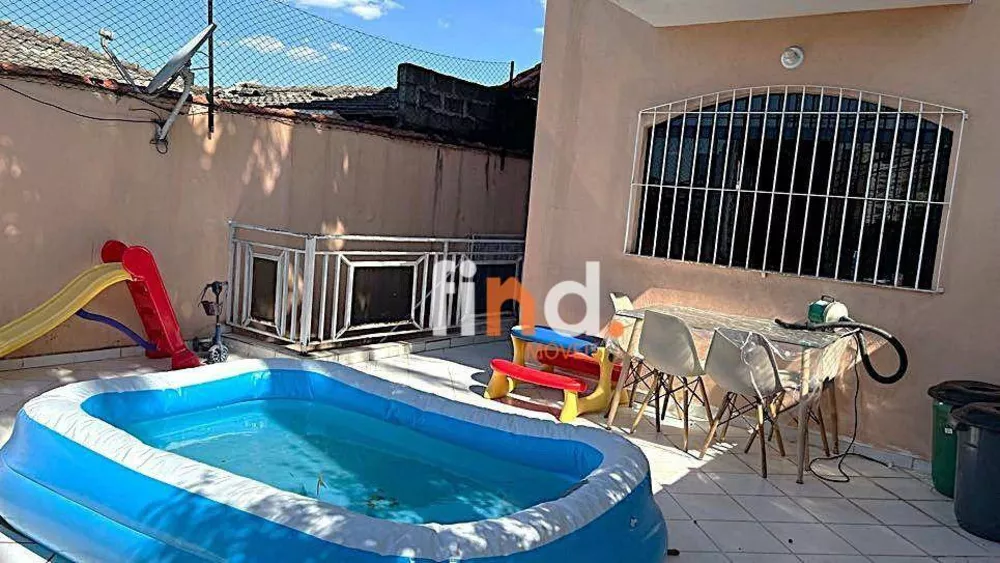 Casa, 3 quartos, 180 m² - Foto 3