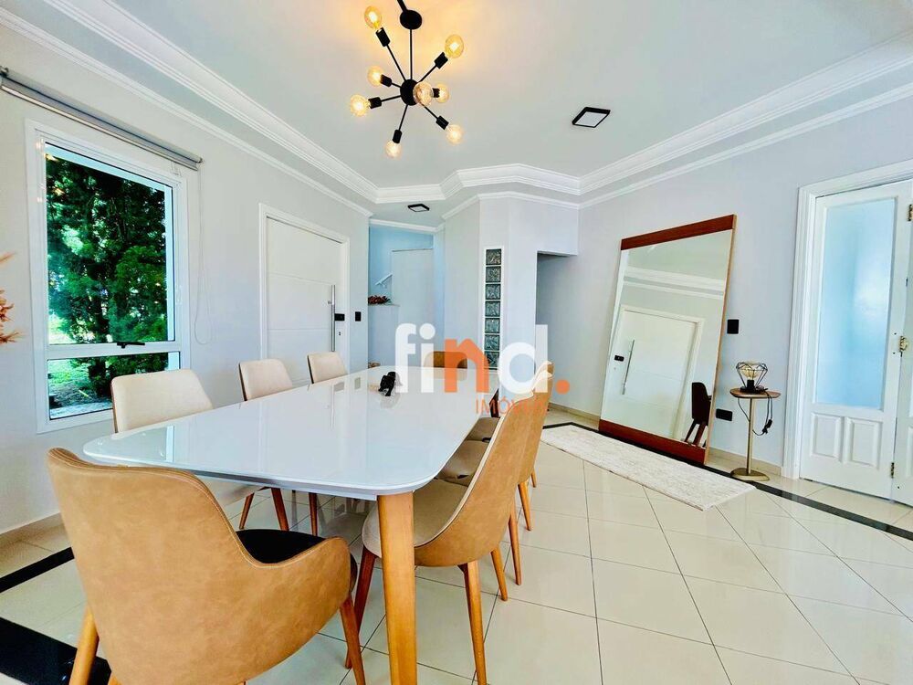 Casa de Condomínio à venda e aluguel com 3 quartos, 280m² - Foto 1