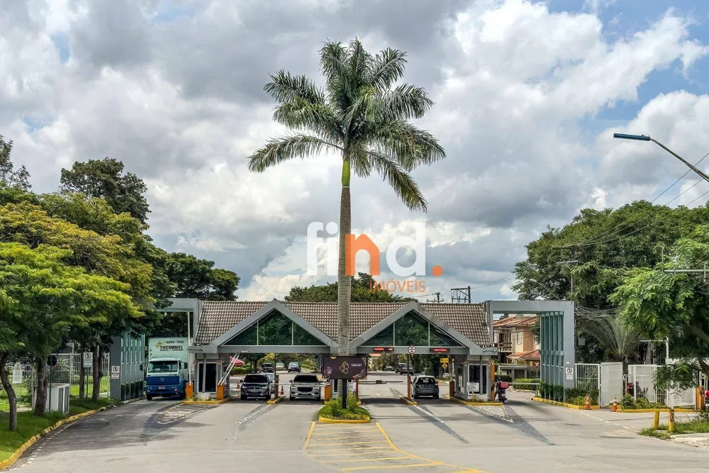 Loteamento e Condomínio, 1752 m² - Foto 1