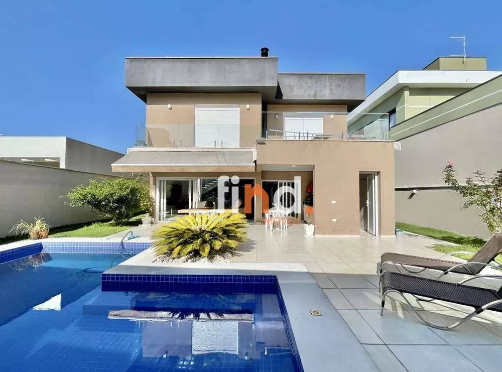 Casa de Condomínio, 4 quartos - Foto 1