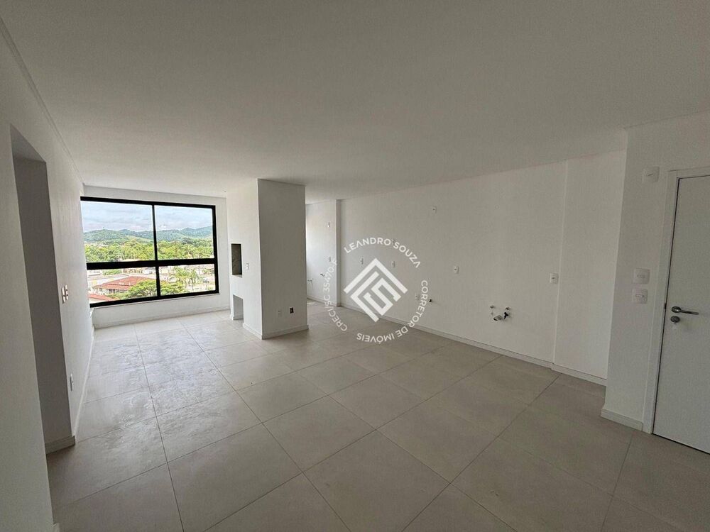 Apartamento à venda com 3 quartos - Foto 5
