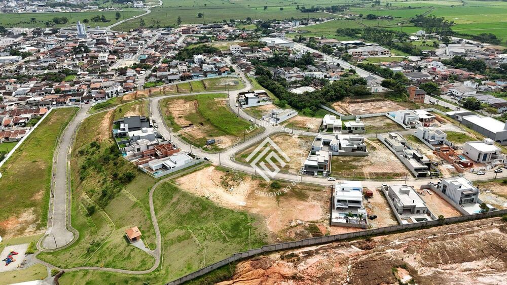 Loteamento e Condomínio, 524 m² - Foto 2