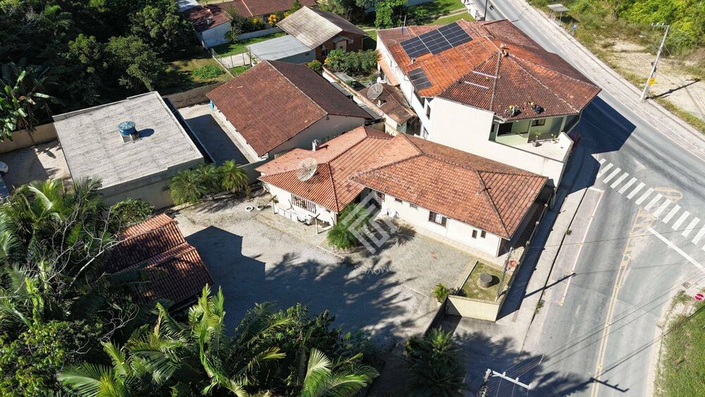 Casa, 2 quartos, 170 m² - Foto 3