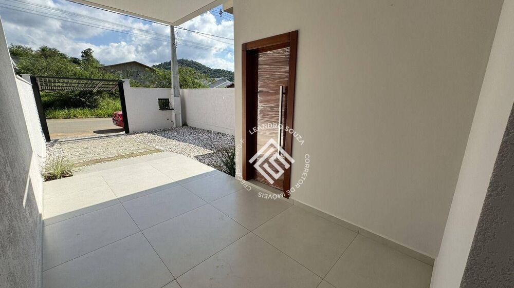 Casa de Condomínio à venda com 1 quarto, 75m² - Foto 2