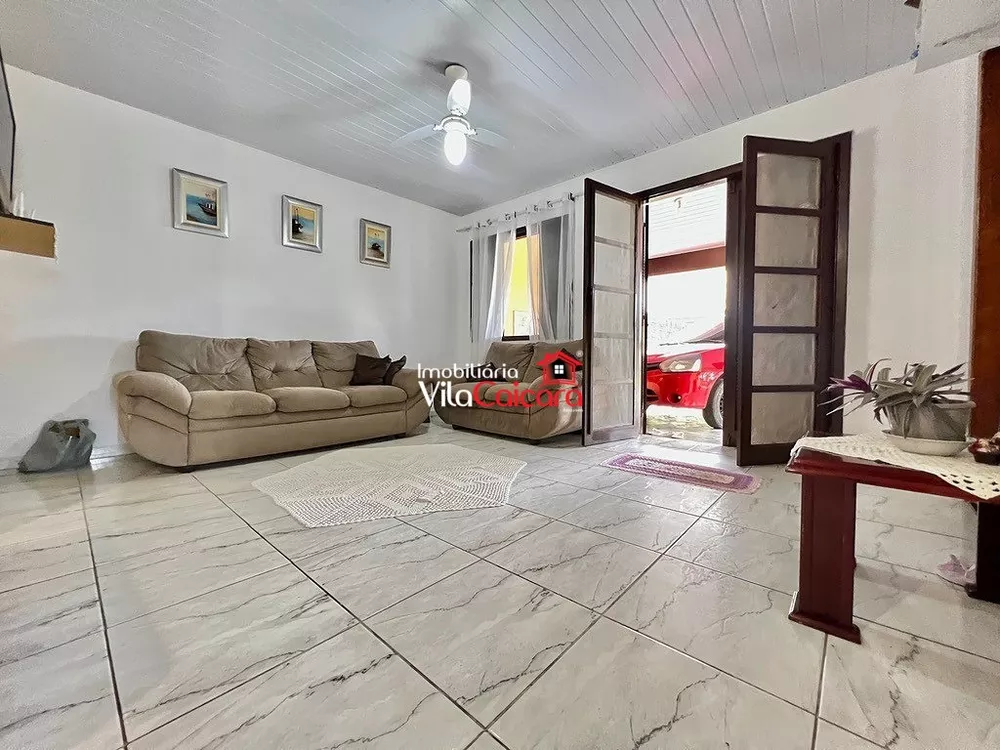 Casa à venda com 3 quartos, 90m² - Foto 4