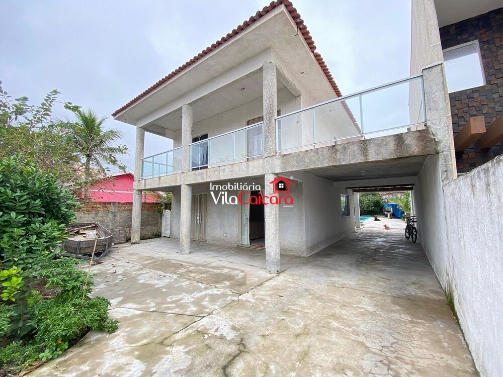 Sobrado à venda com 4 quartos, 200m² - Foto 1