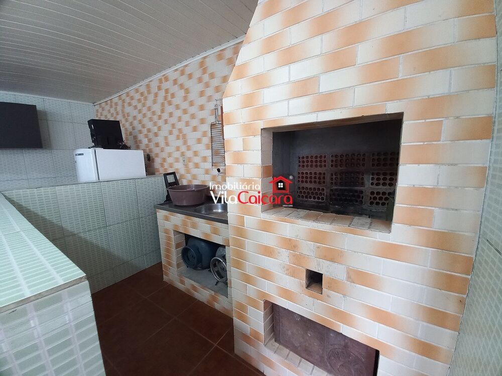 Casa à venda com 4 quartos, 105m² - Foto 14