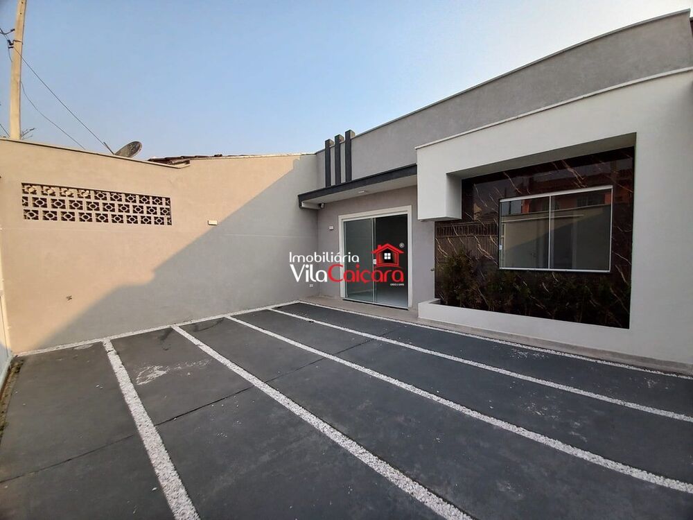Casa à venda com 3 quartos, 63m² - Foto 1