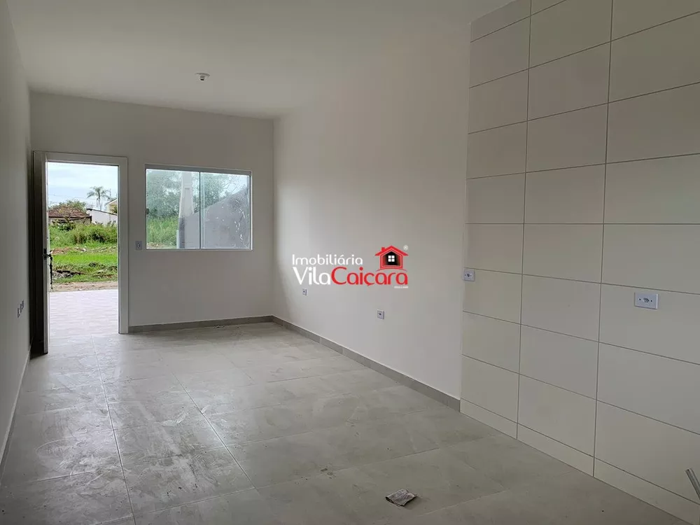 Casa à venda com 2 quartos, 63m² - Foto 9