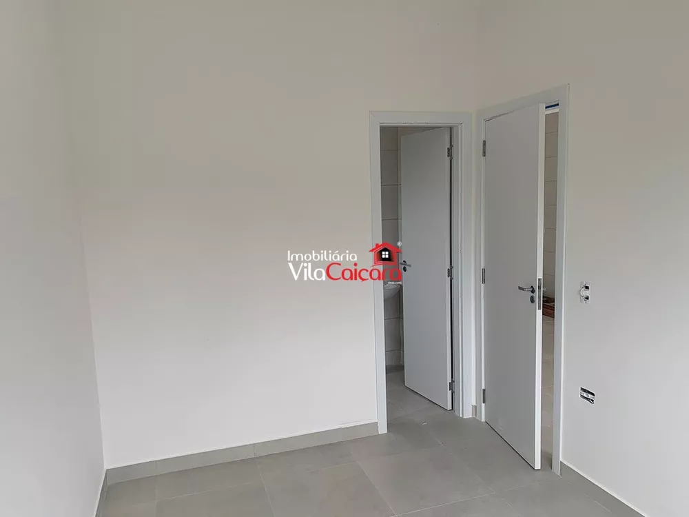 Casa à venda com 2 quartos, 63m² - Foto 15