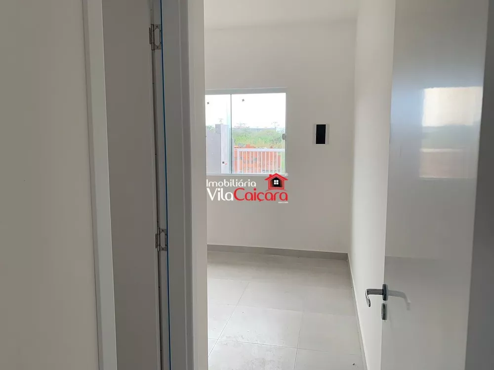 Casa à venda com 2 quartos, 63m² - Foto 13