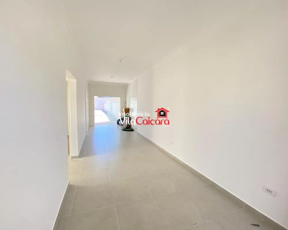 Casa à venda com 3 quartos, 81m² - Foto 3